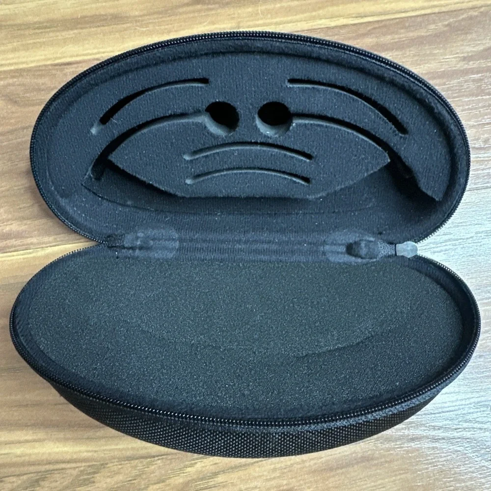 Vintage Oakley Sunglasses Case Hard Shell Black Glasses Sports Active Beach Y2K
